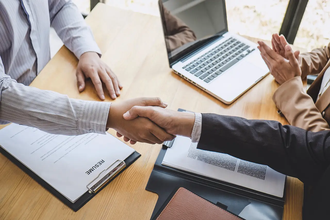 Offre d’emploi à Paris 9
